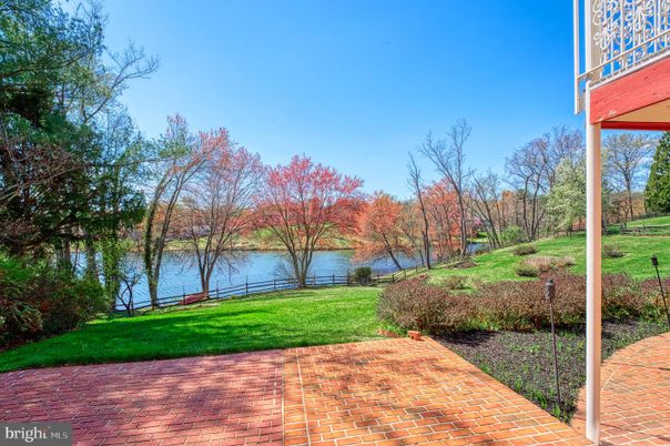Backyard, Exterior, Water