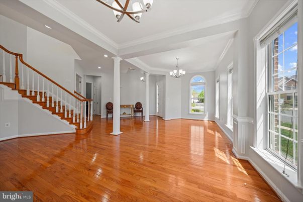 Chandelier, Empty room, Interior, Recessed Lighting, Wood Texture Flooring