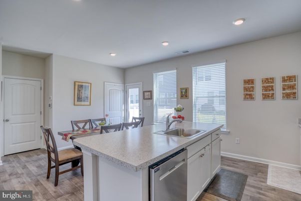 Dining room, Interior, Kitchen, Recessed Lighting, Wood Texture Flooring