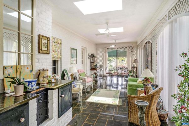Dining room, Interior, Living room, Stone Walls