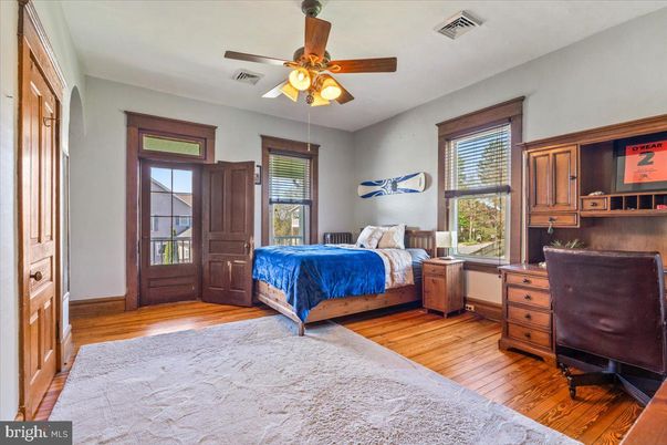Bedroom, Home Office, Interior, Wood Texture Flooring