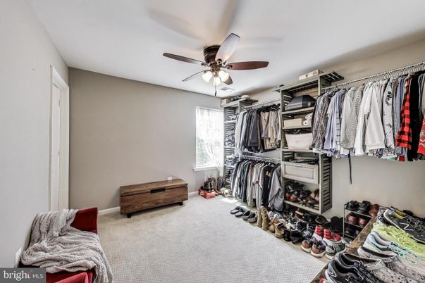 Interior, Walk-in Closets