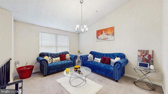 Chandelier, Interior, Living room, Pendant Lights