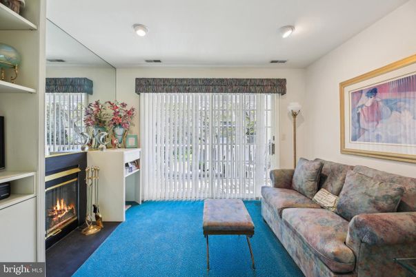 Fireplace, Interior, Living room