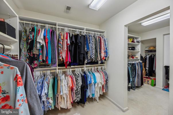 Interior, Walk-in Closets