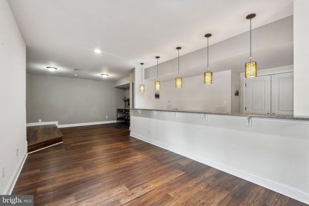 Interior, Pendant Lights, Recessed Lighting, Wood Texture Flooring