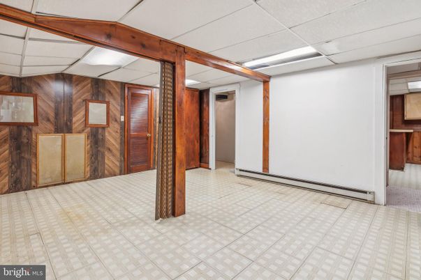 Empty room, Interior, Wooden Walls