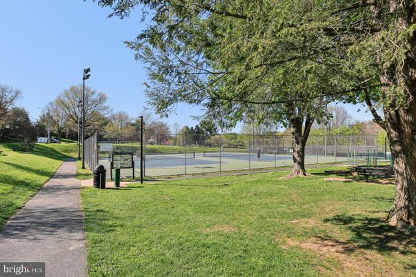 Exterior, Tennis Courts