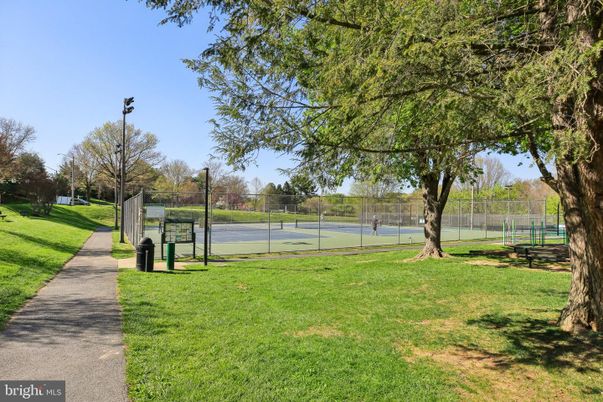 Exterior, Tennis Courts
