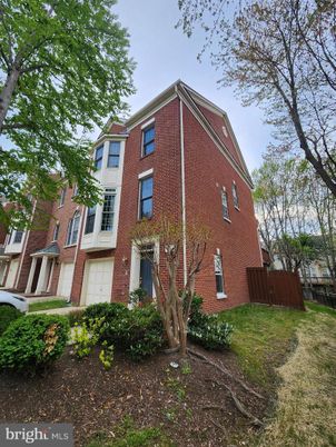 Exterior, Facade, Brick Facade, Tudor Revival