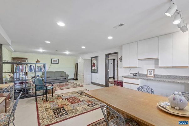 Dining room, Interior, Kitchen, Living room, Recessed Lighting