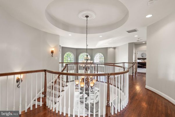 Chandelier, Interior, Recessed Lighting, Wood Texture Flooring