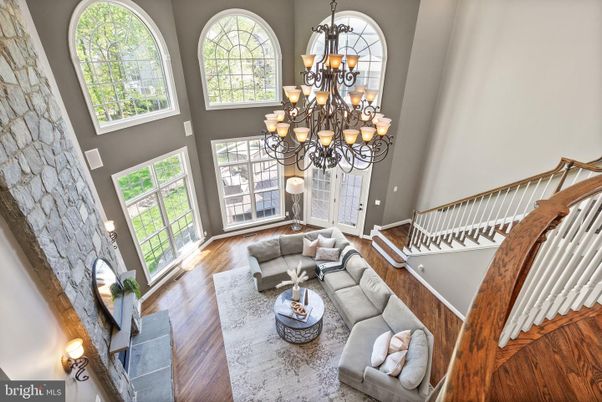 Chandelier, Interior, Living room, Wood Texture Flooring