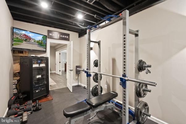Fitness Equipment, Interior, Recessed Lighting