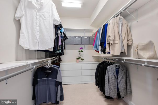 Interior, Walk-in Closets