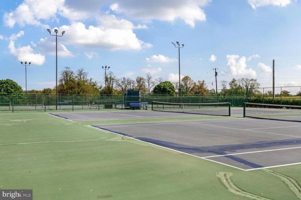 Exterior, Tennis Courts