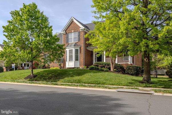 Exterior, Facade, Brick Facade, Brick Traditional