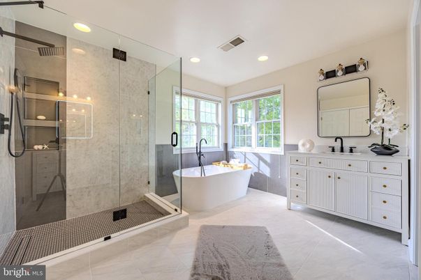 Bathroom, Dual Sink Vanities, Free Standing Baths, Glass Shower, Interior, Recessed Lighting