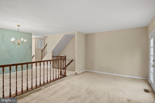 Chandelier, Empty room, Interior