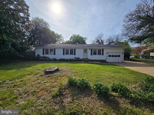 Attached, Backyard, Exterior, Facade, Ranch