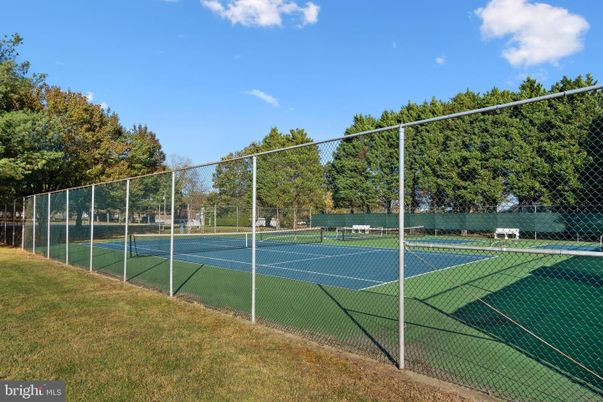 Exterior, Tennis Courts