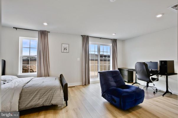 Bedroom, Home Office, Interior, Recessed Lighting, Wood Texture Flooring