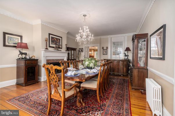 Chandelier, Dining room, Fireplace, Interior, Wood Texture Flooring