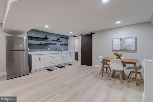 Dining room, Interior, Kitchen, Recessed Lighting, Wood Texture Flooring