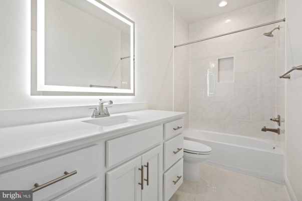 Bathroom, Dual Sink Vanities, Interior, Marble, Recessed Lighting
