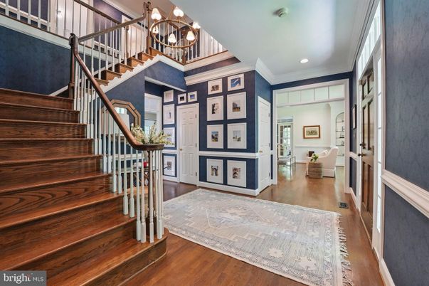 Chandelier, Interior, Recessed Lighting, Wood Texture Flooring