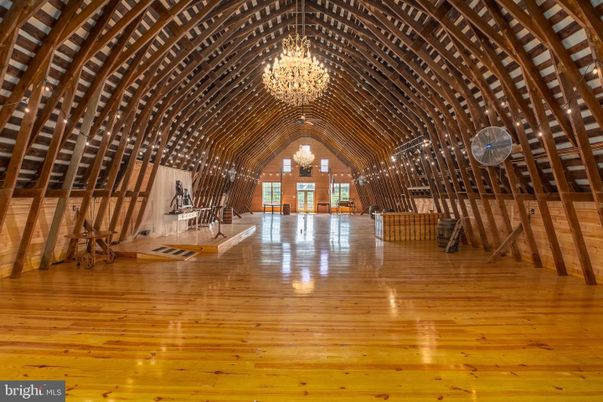 Chandelier, Empty room, Interior, Wood Texture Flooring, Wooden Walls