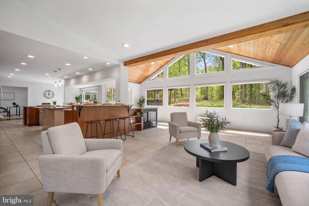 Interior, Kitchen, Living room, Pendant Lights, Recessed Lighting, Wooden Ceilings