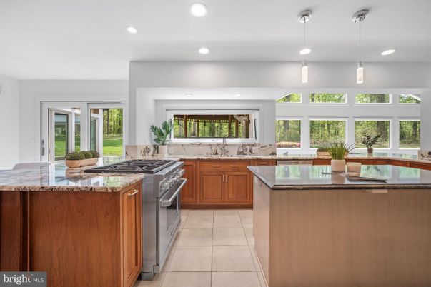 Interior, Kitchen, Pendant Lights, Recessed Lighting