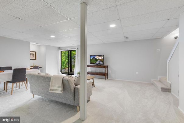 Dining room, Interior, Living room, Recessed Lighting