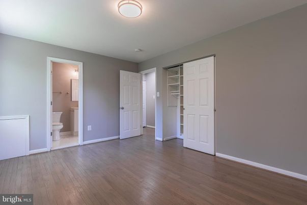 Bathroom, Empty room, Interior, Wood Texture Flooring