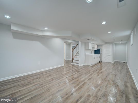 Empty room, Interior, Kitchen, Recessed Lighting, Wood Texture Flooring