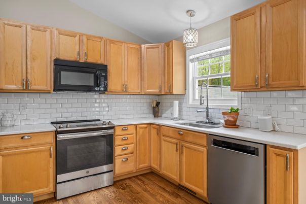 Interior, Kitchen, Pendant Lights, Stainless Steel Appliances, Wood Texture Flooring