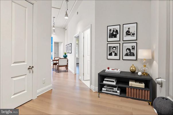 Interior, Pendant Lights, Wood Texture Flooring