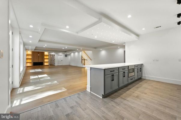 Interior, Kitchen, Recessed Lighting, Wood Texture Flooring