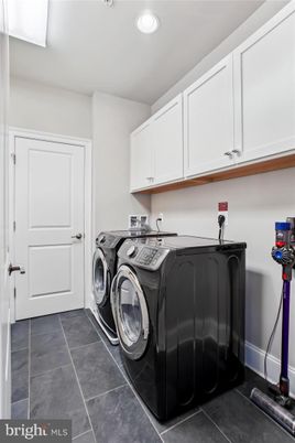 Interior, Recessed Lighting, Washer