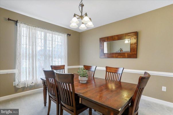 Chandelier, Dining room, Interior