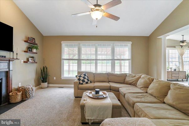 Fireplace, Interior, Living room