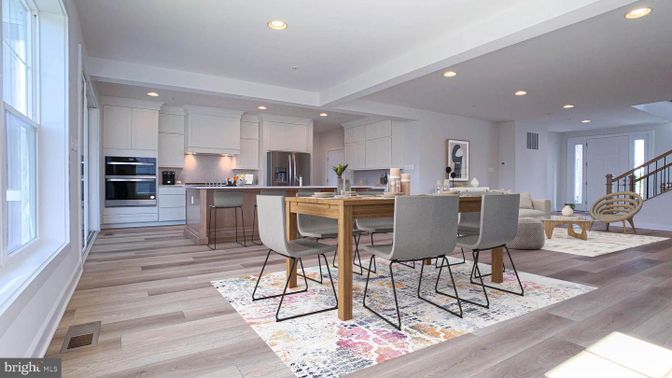 Dining room, Interior, Kitchen, Recessed Lighting, Stainless Steel Appliances, Wood Texture Flooring