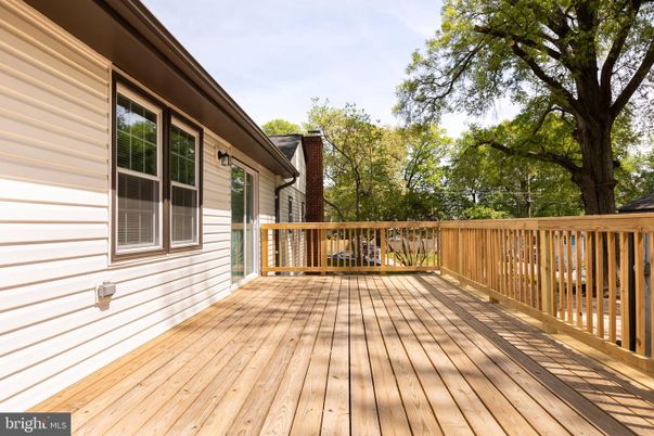 Exterior, Wood Texture Flooring