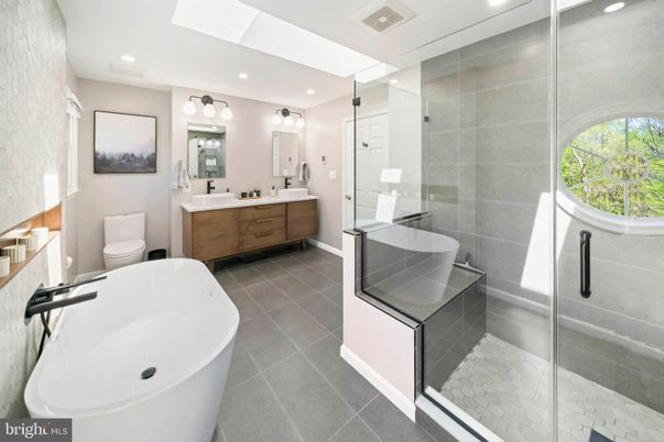 Bathroom, Dual Sink Vanities, Free Standing Baths, Glass Shower, Interior, Recessed Lighting