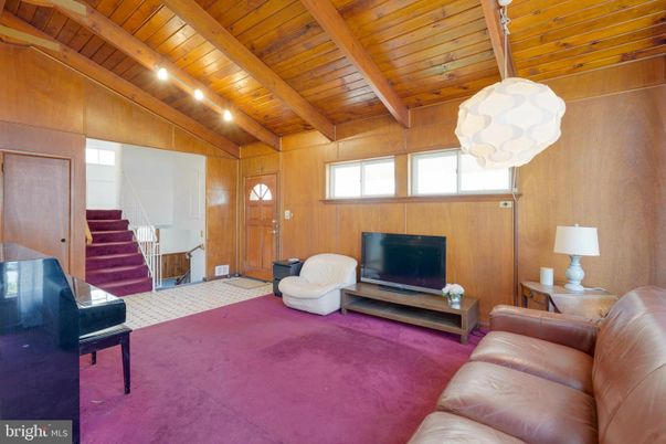 Interior, Living room, Piano, Wooden Beams, Wooden Ceilings, Wooden Walls