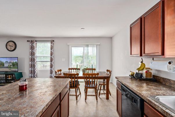 Dining room, Interior, Kitchen, Recessed Lighting