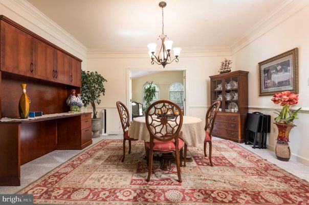Chandelier, Dining room, Interior