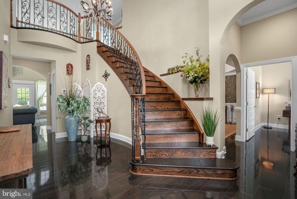 Chandelier, Interior, Wood Texture Flooring