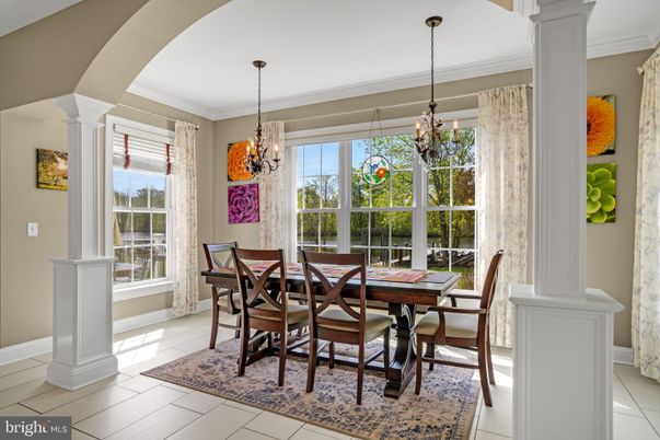 Chandelier, Dining room, Interior, Pendant Lights